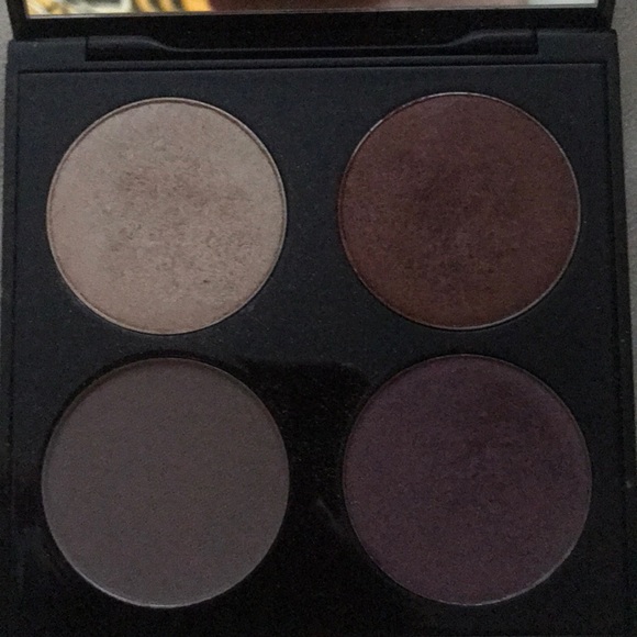 Stila eyeshadow. BARELY used. - Picture 2 of 2